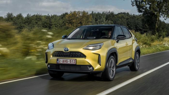 Toyota Yaris Cross: Θα το πάρεις υβριδικό ή ατμοσφαιρικό;  